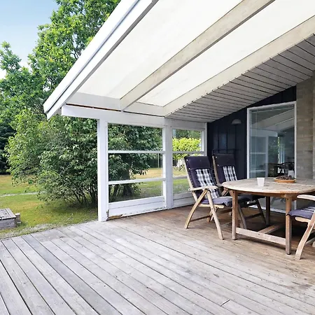Hébergement de vacances 4 Star Holiday Home In Hals Hals