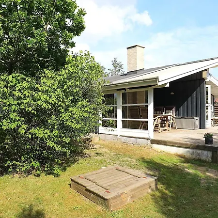Hébergement de vacances 4 Star Holiday Home In Hals *
