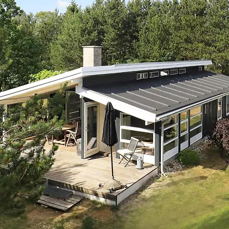 4 Star In Holiday home Hals