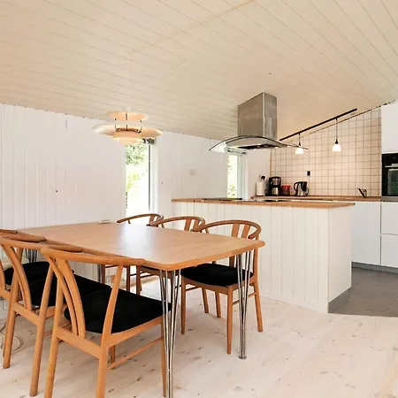 4 Star In Holiday home *